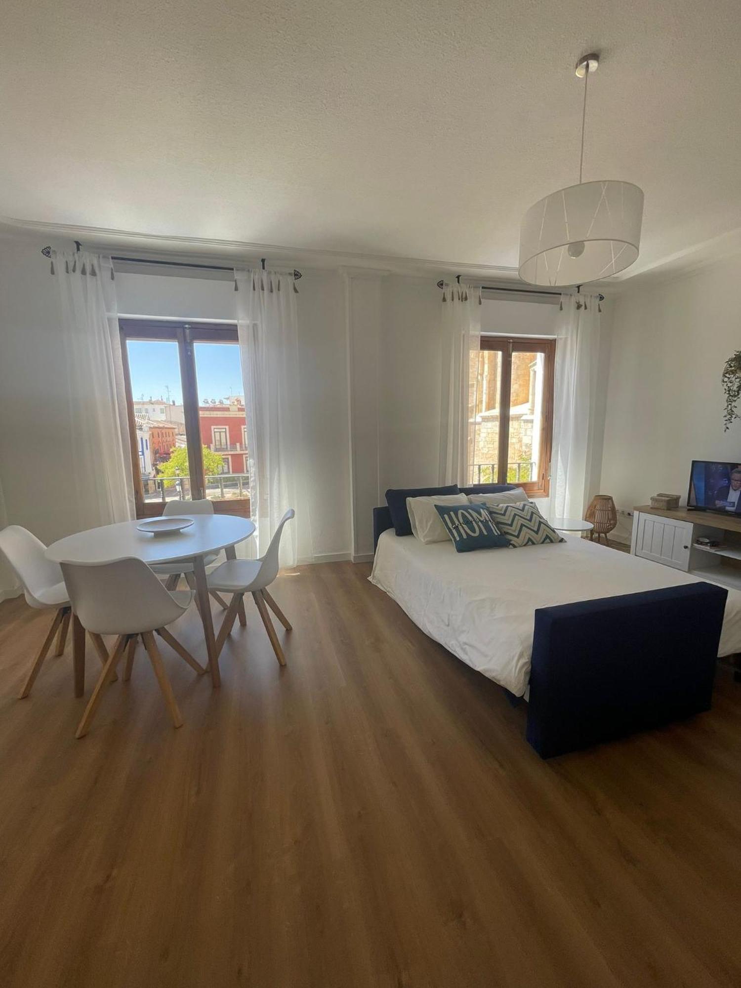 Ferienwohnung Blanco Y Anil Plaza Valdepeñas Exterior foto